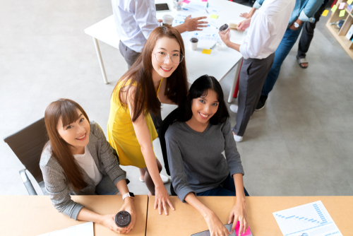 Creative,Asian,Agency,Business,Brain,Storm,Meeting,Presentation,Team,Discussing